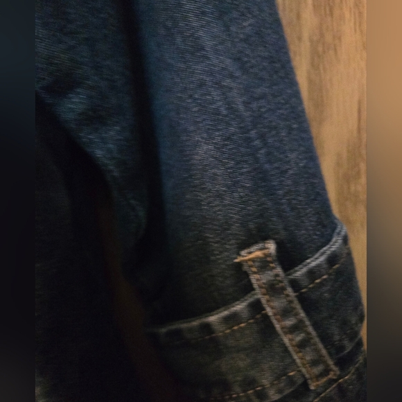 Cute denim blazer/jacket. Petite medium - Picture 4 of 7